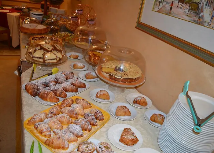 Отель Lory & Ristorante Ferraro Селано